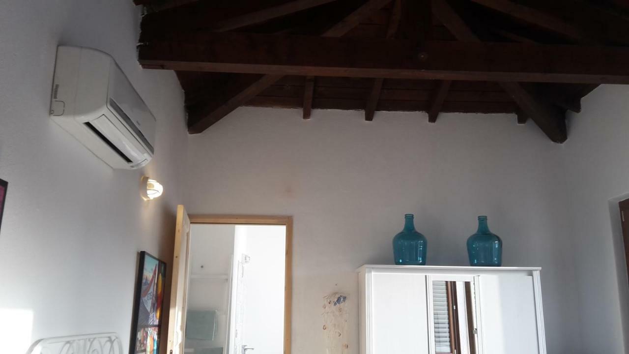 La Casa Di Nina Bed & Breakfast La Maddalena  Bagian luar foto